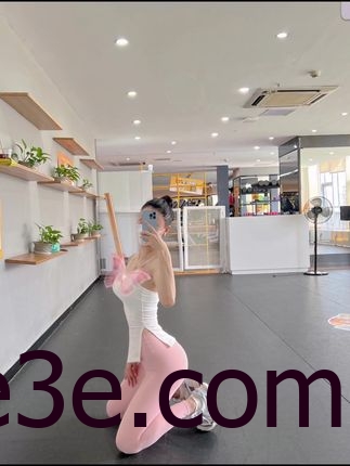 微密圈99年出生的健身女神金希儿，诠释健康美的最佳榜样