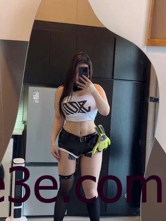 大码模特牛奶秋刀姨抖音直播作品，传闻背后的疑点解析