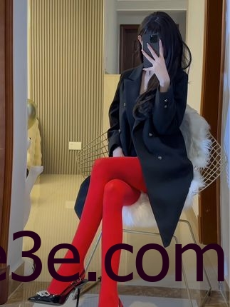 猫梨梨微密圈解密视频作品资源，颜值与时尚的视觉盛宴