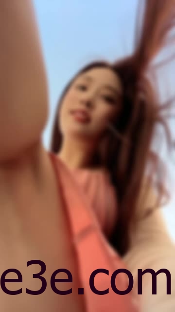 揭秘抖音奶雯的微博踪迹，古韵遗风与美食探索的完美融合