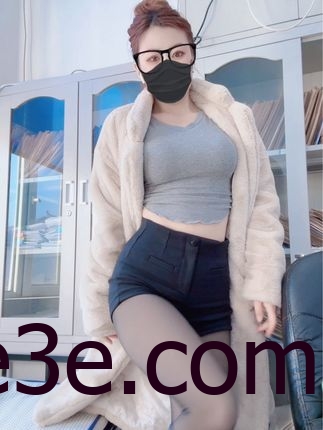 抖音创作者小小忽忽吖微密圈引发关注，视频作品流出事件引发平台隐私保护