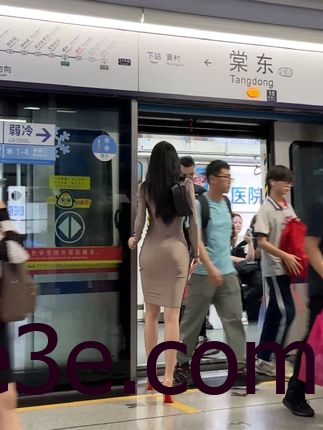 徐珺大哥舰长提督付费照片，精选资源下载