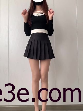 林扣弦的微密圈图集分享，纯欲感爆棚的吊带妹妹作品赏析