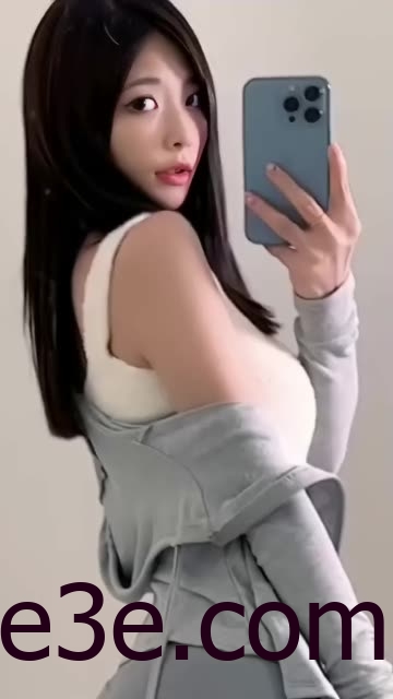 极品coser!陈妮妮UNI写真大揭秘，coser领域的佼佼者