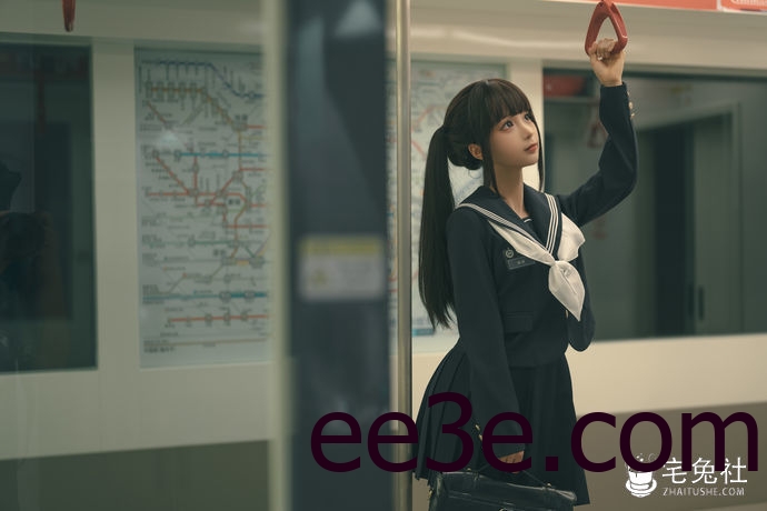 雾中看花！蠢沫沫创可贴战神免费观看 只有朦胧美才能引人入胜