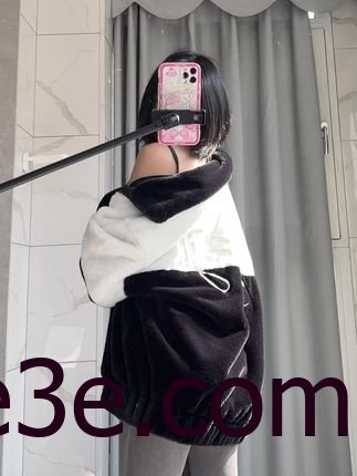 【微密圈】聂傲娇抖音萝莉萌妹的新风格，微密圈_聂傲娇风格图集大赏