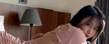 漂亮小美女与男友