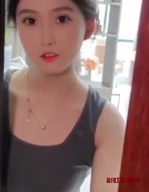 这么善解人意的二舅哪里找？二舅给介绍的反差美少女登门拜访