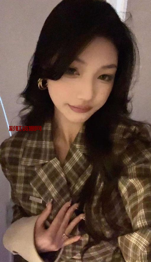 浙江传媒学院美女 婷婷 网恋嬳