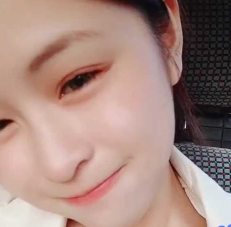 职业技术学院 纹身叛逆苗条学生妹