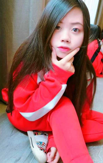 台湾淳朴学生妹被叔叔