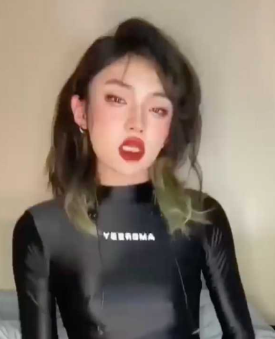 娘网红 牛子妹妹 应粉丝要求尝试