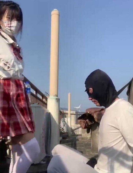 白丝萝莉少女 JK 天台1