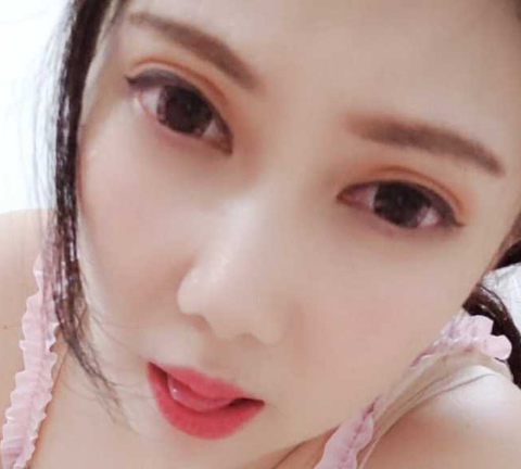 Onlyfans 月亮猫 mooncat124 高颜美