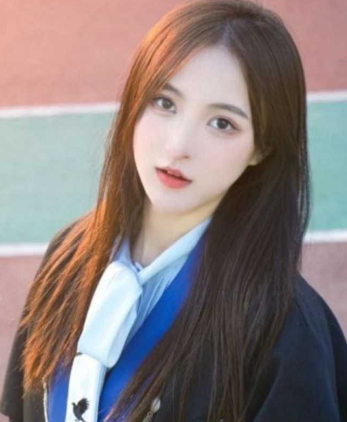 推特王炸女神 西南大学校花 穆诗蔓