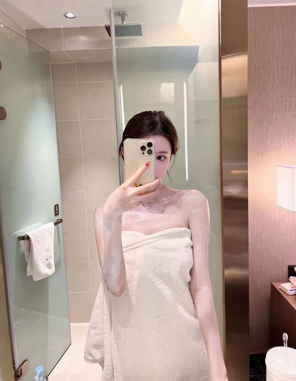 #上海 #静安  06年网红 悠悠