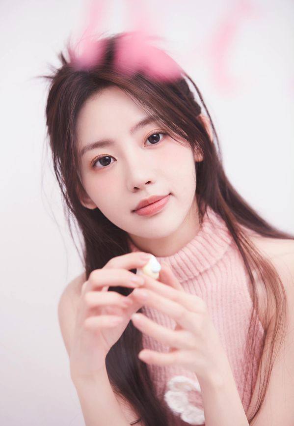 #深圳 Ame 5? sz真实美国洛杉矶留学生 真实02年172D高学历皮牛1肌  刘荔瑶