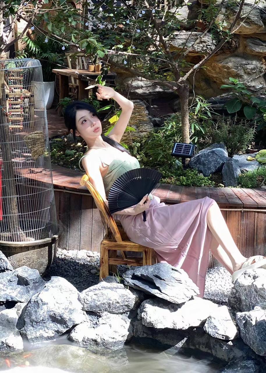 纪梵希 #静安 真实抖音网红 刘绡雪