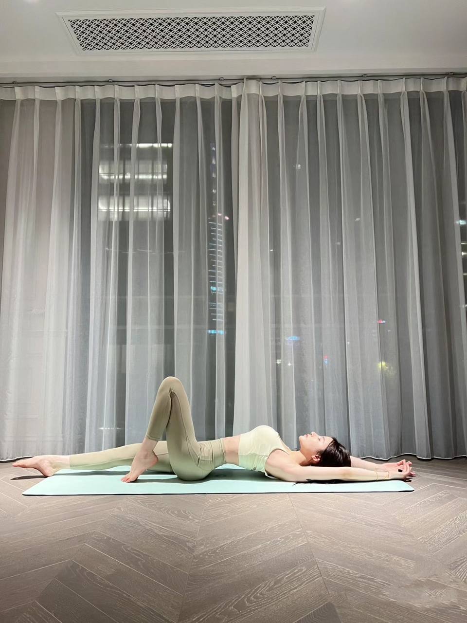 新人瑜伽教练 刘珉婷