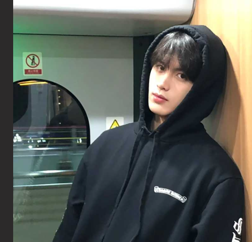 抖音男网红 55 粉视频独家曝光