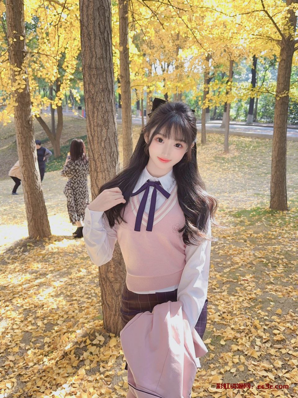 ￼ ￼ ￼ 长沙❤️人   真实学生 170D    02  清纯少女   黑长直 温柔可人  气质优雅   全天然无整 刚下?   配合度高    服务型选手 只想做你的甜甜圈? ￼