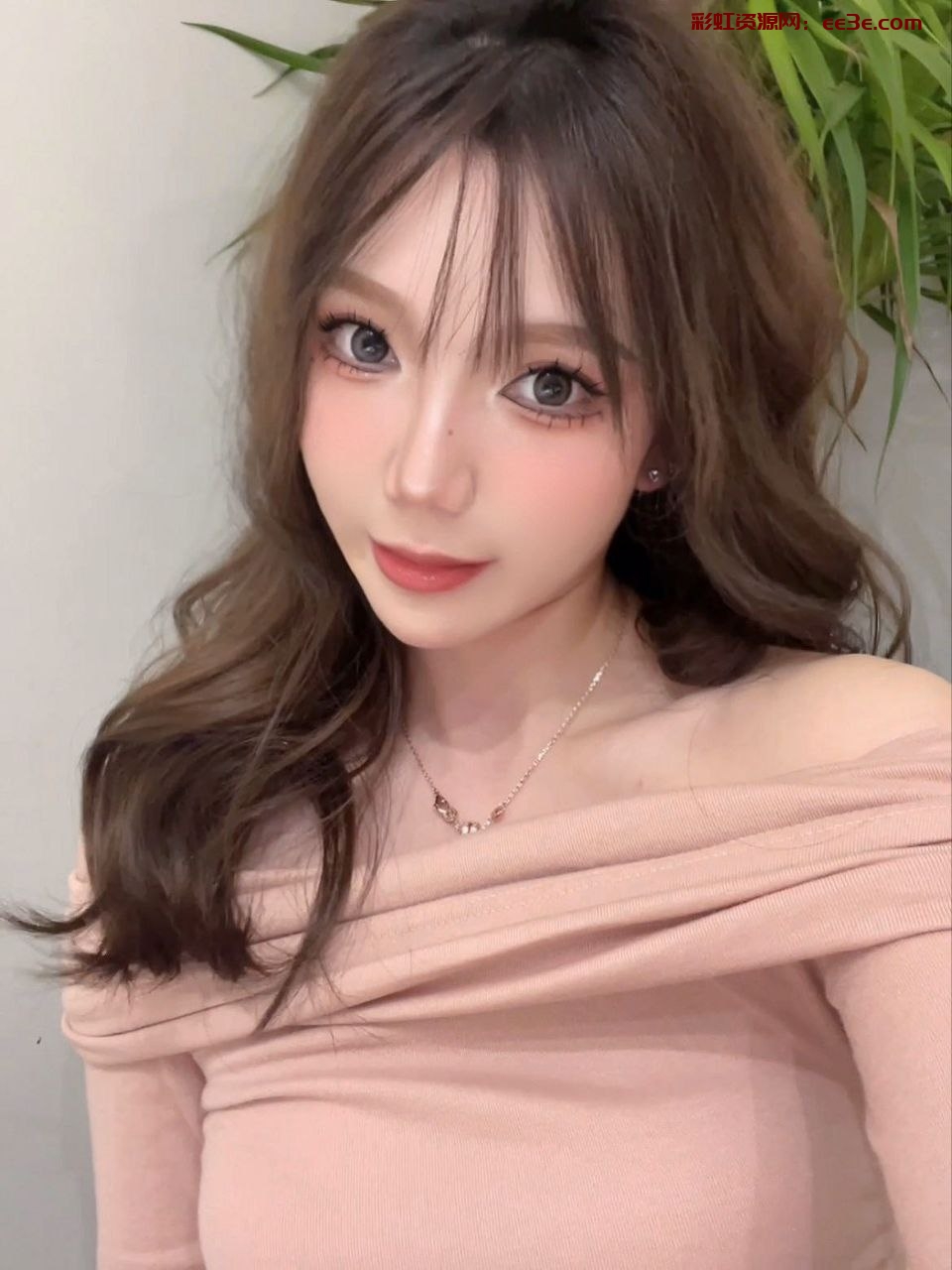 长沙  若若  170D   04年 身材火辣  五官精致  天然?️整 真人真照