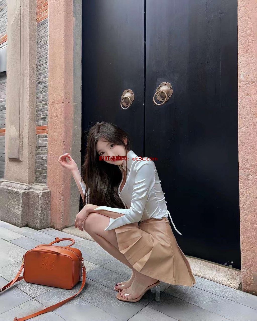 Cs 扶摇?米粒儿长沙：/heart 人 米粒 现代舞蹈生 ⭕️外兼职短暂停留 身高：168    胸围：G  体重：43kg 可爱少女漫画脸 衣品佳 谈吐文雅 女友款 有马甲线 白哗哗筷子腿  fw超级配合 只接素质导☺️ ?非诚勿扰? 真人?验 假陪W  前凸后翘    ⬆️⬇️粉嫩