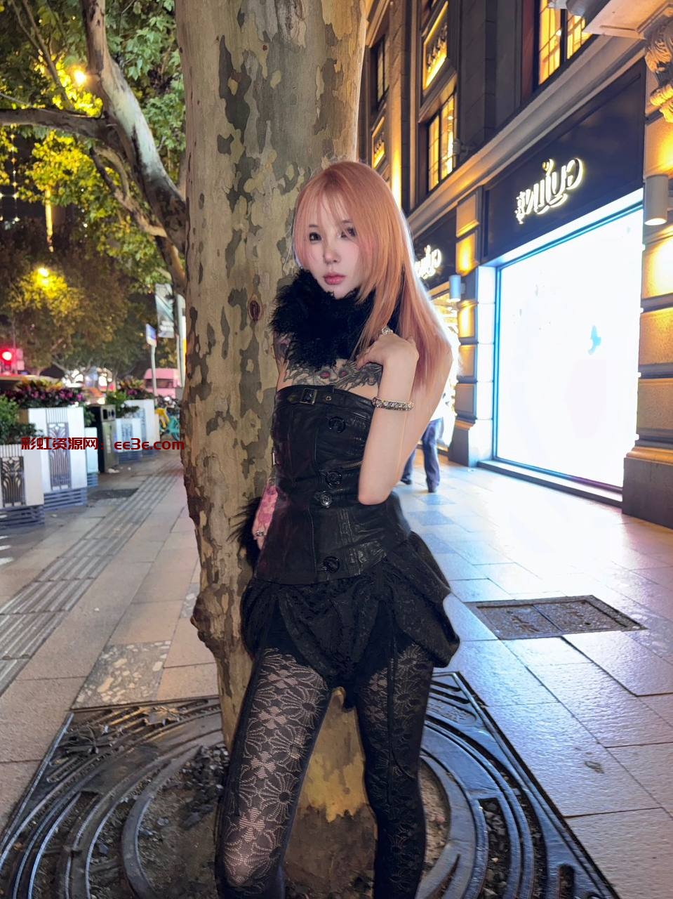 北京.司藤小姐家? ?  网红博主，硬5，兼职短開      抖音-百万粉丝  ?     气质优雅肤白貌美 高端大气无风尘     极品纯御高白纯美女〰️〰️〰️     新人兼职给您初恋般的感觉❤️     • ??????身高/170           • ??????体重/92     • ????胸围/真实D          •  Age年龄/05年                             性格超好   待客如初恋            短暂停留 高素质 高谈吐 翘臀 马甲线三点粉  有纹身，??，照片视频本人假赔，自带豪华工作室