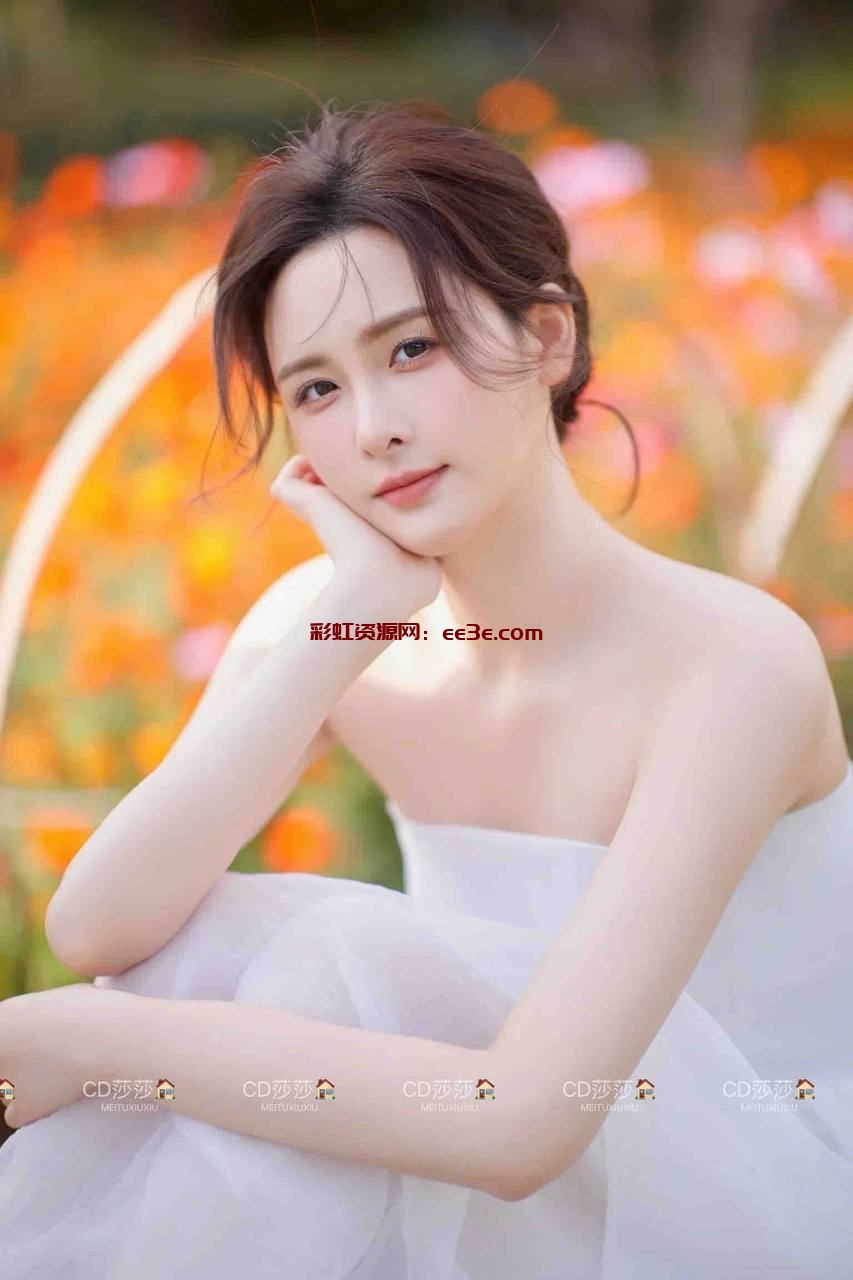 成都极品新人 可纯 可御  洋气精致 全身雪白       02年175D  穿衣大牌   时尚洋气款  高素质 高学历 圈外兼职