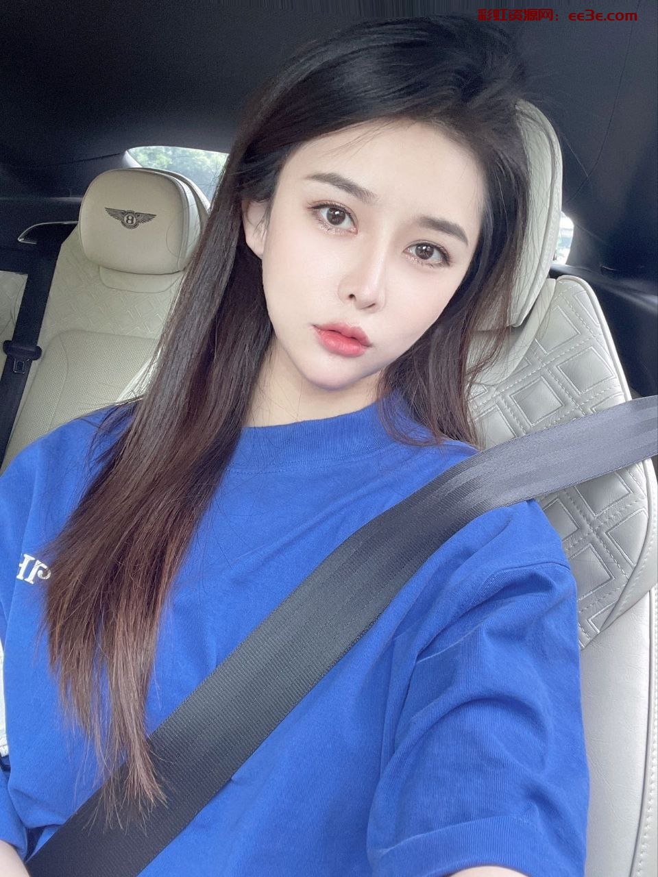 武汉摩羯➕青青?真实艺人? 出演过《何况所冬暖 何所夏凉》 《第二次也很美》《美人制造》 等多部影视作品王子文替身 真人真照⚠️?️? ☘️168   Dcup ☘️。 A4纸片腰。雪白纤细?腿.素质高，会聊天