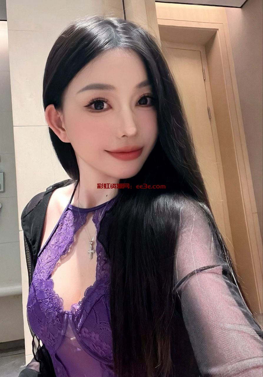 武汉摩羯➕白?可心 ❀无整容 细腰蜜桃?臀  黄金比例，上下双粉  乖巧C杯 170cm  可亲 可口 可69  全身敏感 叫声诱人 极度反差❀