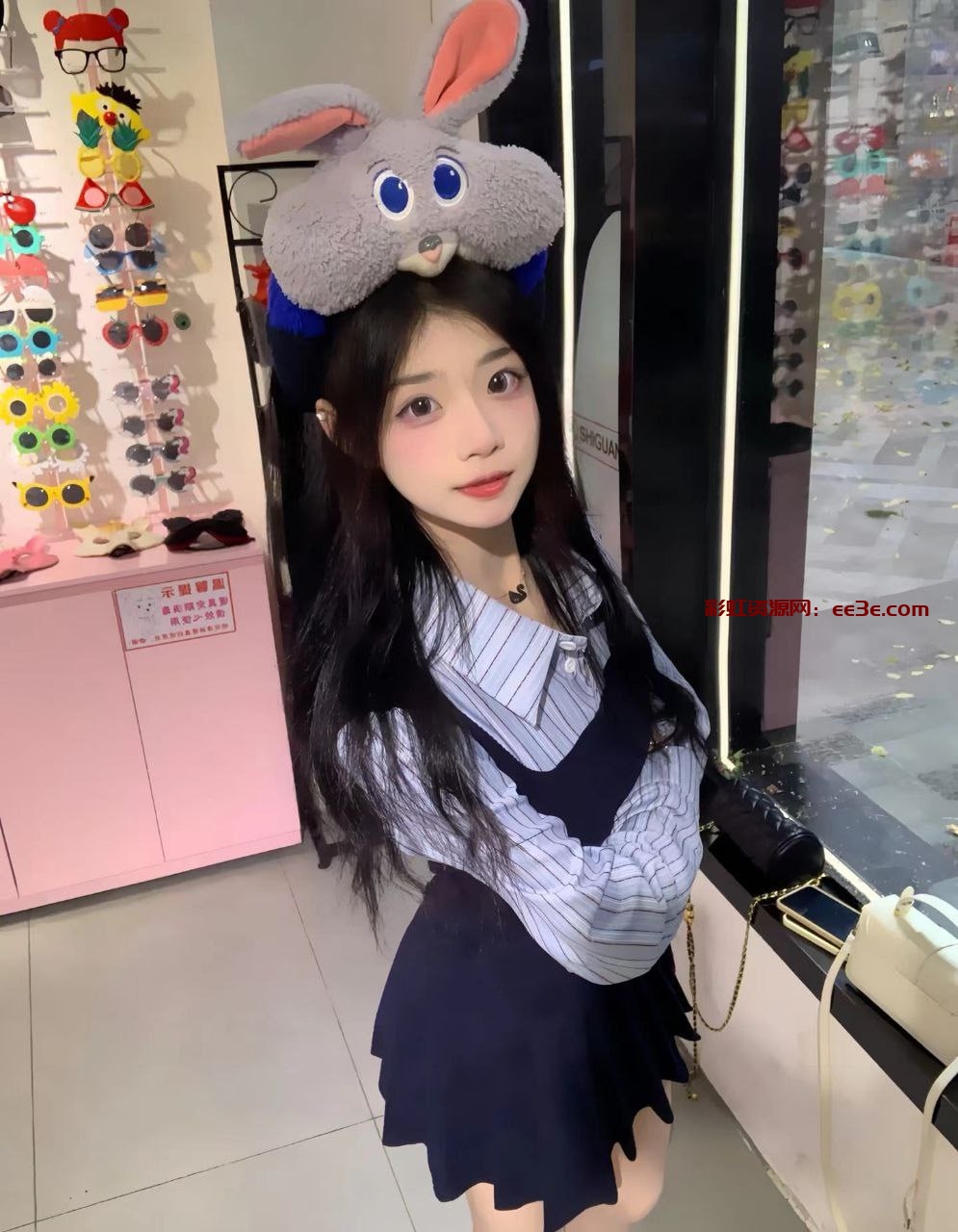 ?艺名：#冰美人【工作室】  ?位置：#观山湖区