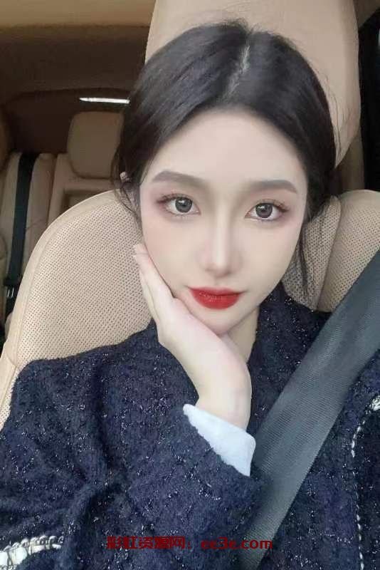 艺名：温雅 地址：建邺区