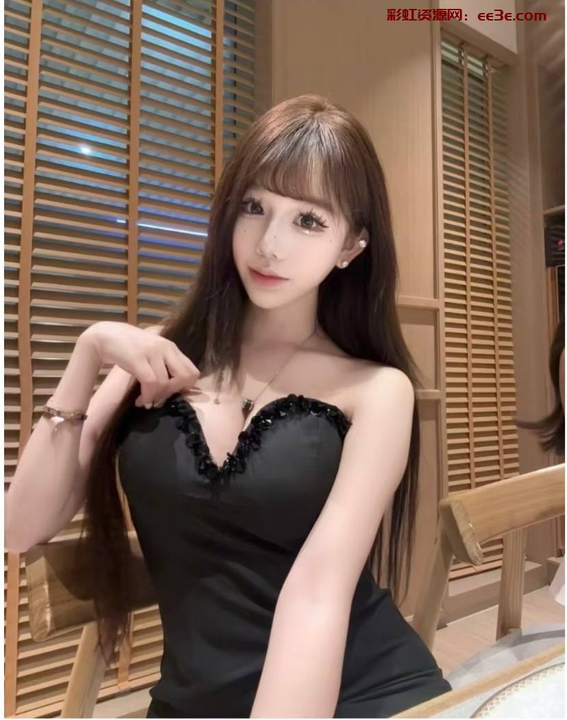 郑州大波高端 *咪 02 170极品长腿宝贝 ?口?丝足 自己出水 轻调 喜欢被主人命令