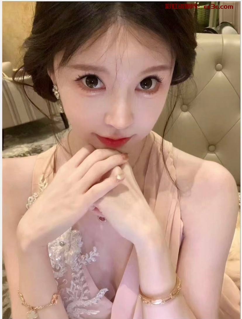 身高：170 胸围：C+++ 一 碰出水 敏感体质 皮肤雪白 叫声超绝 纯御天花板 不能错过的超级极品 不催客服务 热情 等待您的开发∞