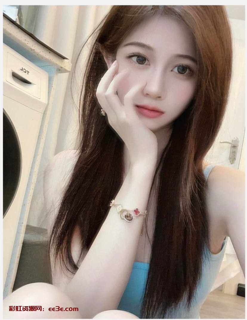 郑州超级纯新人9 身高 /Height 172cm ◎胸国/BusC+多品 前凸后翘S型 完美御姐风 口本人真照，气质优雅 谈吐文雅 举止大方 縏低素质k勿扰 你得性感侍妾等你来撩 君克