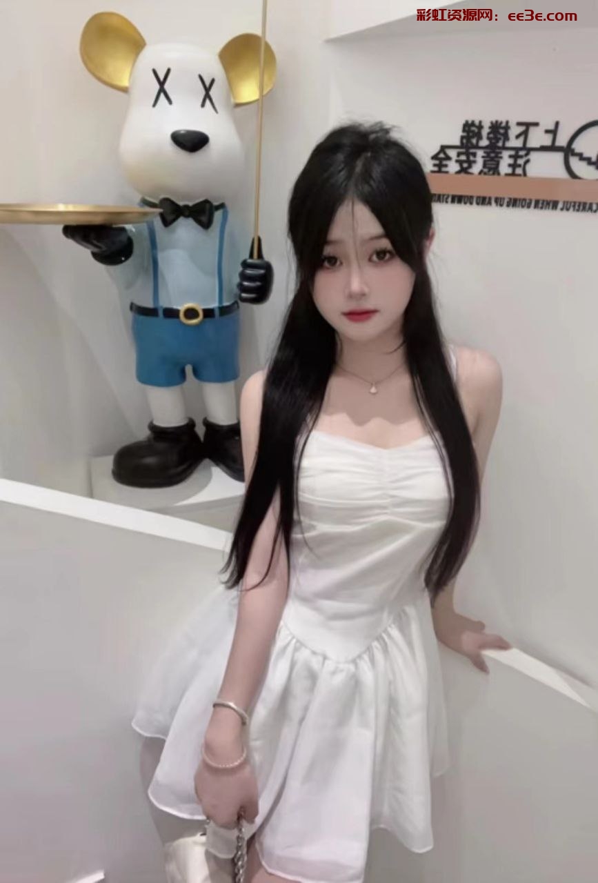 净身高167，皮肤滑滑，上下紧致， 真实C?，年龄20岁，服务超级好，水多