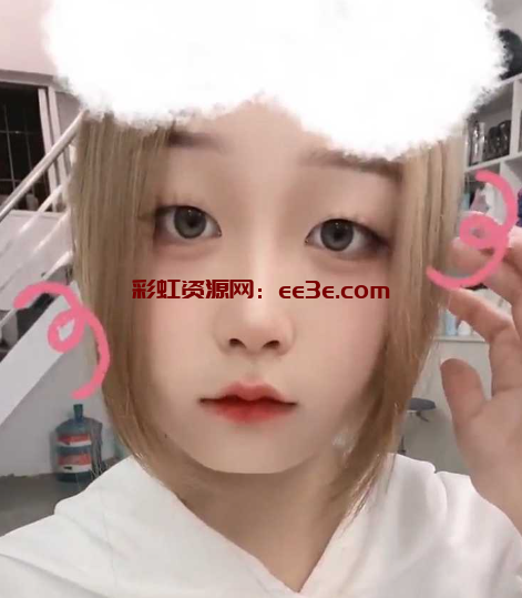 重庆00后少女 莫盈