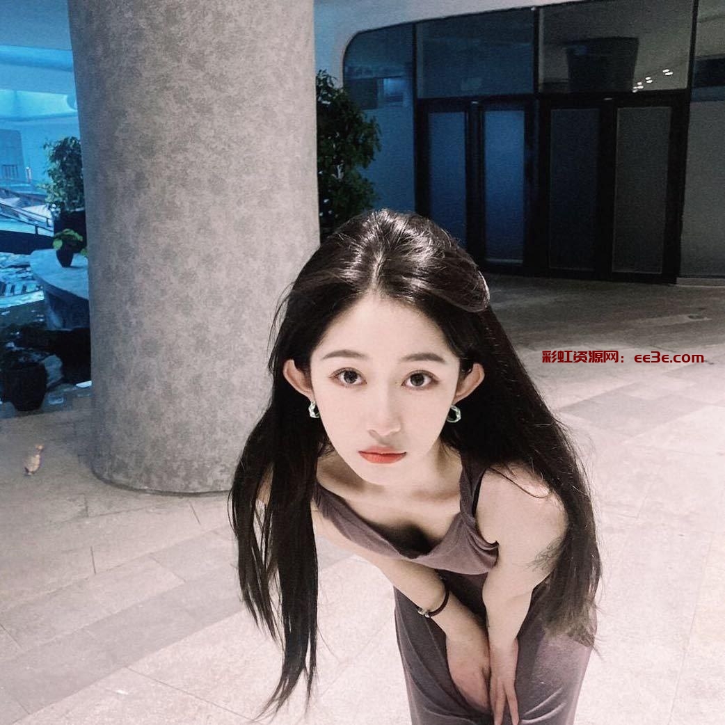 西安大学极品校花 和富豪哥的故事 各种