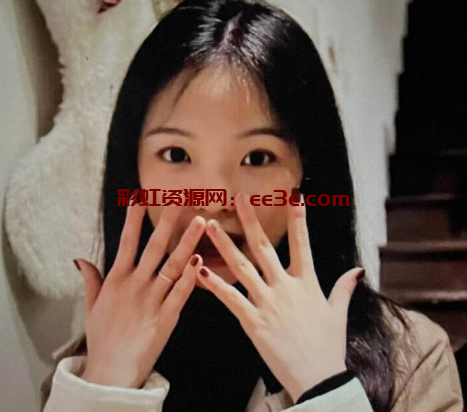 重庆财经学院 李佳怡 视频曝光 绝美颜值清纯学生妹