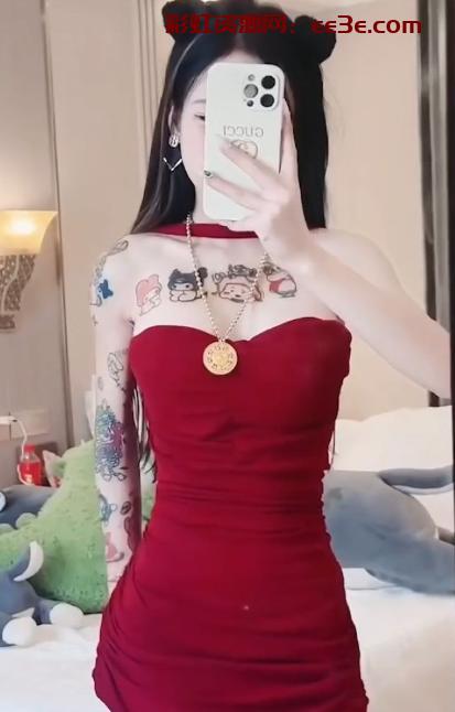 海口VG酒吧营销 曼头 竟然为了上头电子烟 不惜出卖货身体和小伙玩3