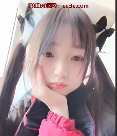 内蒙古大学生 张心洁 反差私拍曝光 JK制服火辣身材挑逗